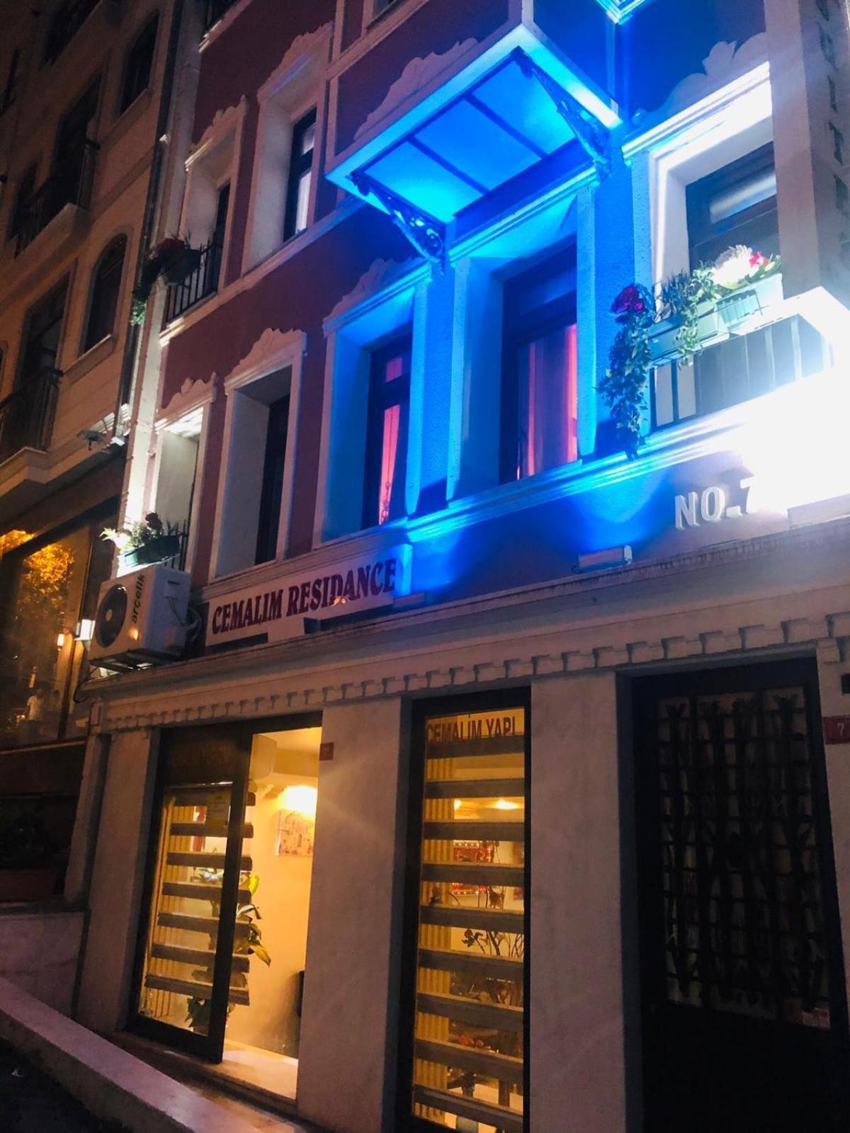 Taksim Cmlm Suit Istanbul Exterior foto