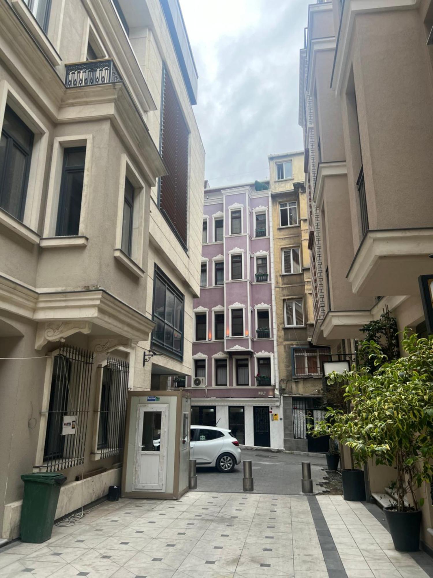 Taksim Cmlm Suit Istanbul Exterior foto